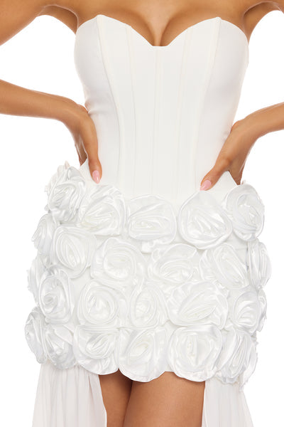 https://cdn.shopify.com/s/files/1/0293/9277/files/04-03-26_S9_31_25GWQ417_White_ZSR_AE_IM_13-43-10_0771_PXF.jpg?v=1775660560&with=400&height=600
