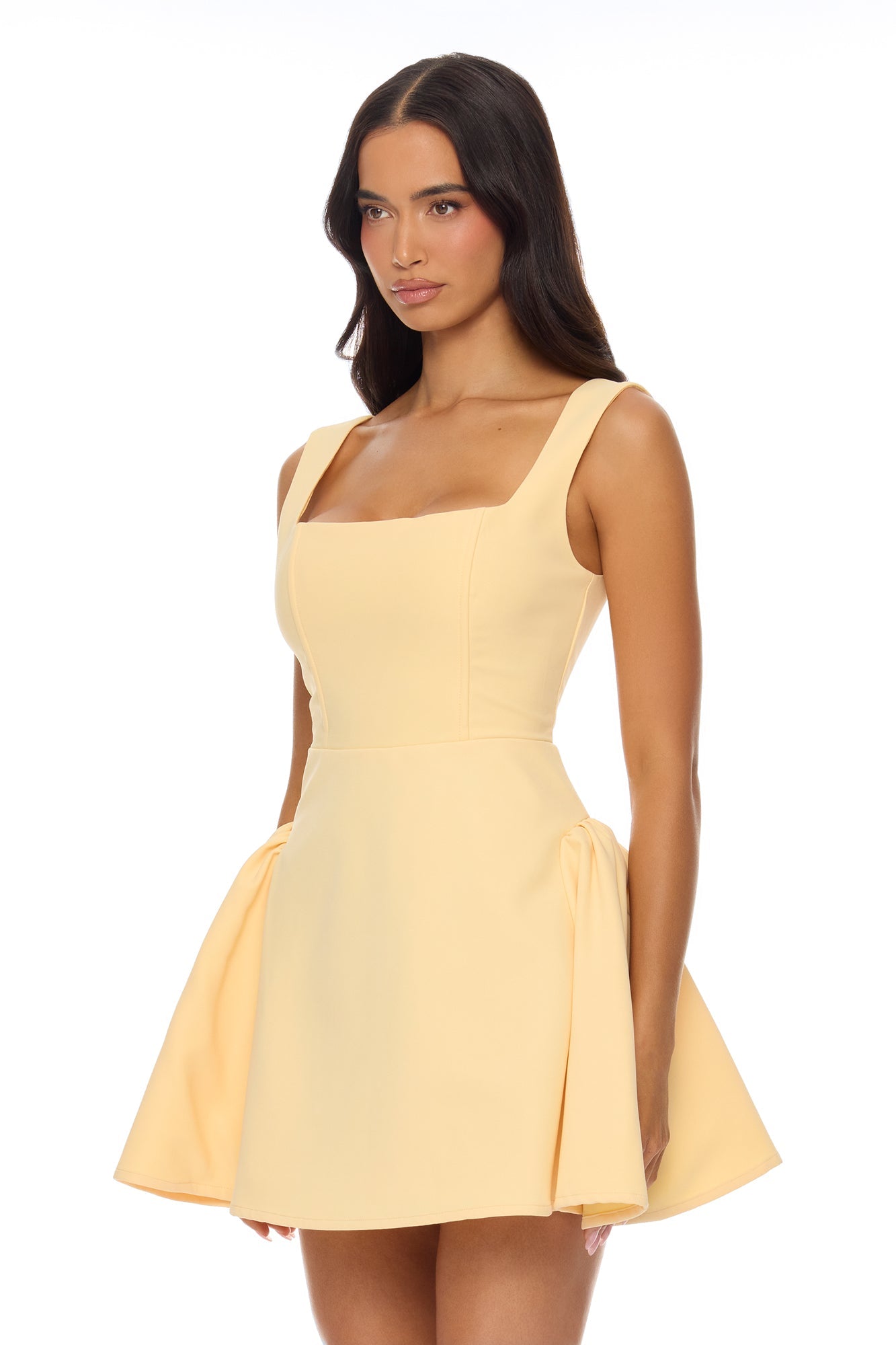 https://cdn.shopify.com/s/files/1/0293/9277/files/04-03-26_S9_53_24GWQ16036_ButterYellow_AE_IM_15-12-23_1285_PXF.jpg?v=1775660984