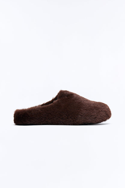 https://cdn.shopify.com/s/files/1/0293/9277/files/04-03-26_SL_50_FURRY10_Chocolate_ZSR_CXB_14-32-37_FLATLAY_7220_PXF.jpg?v=1775577086