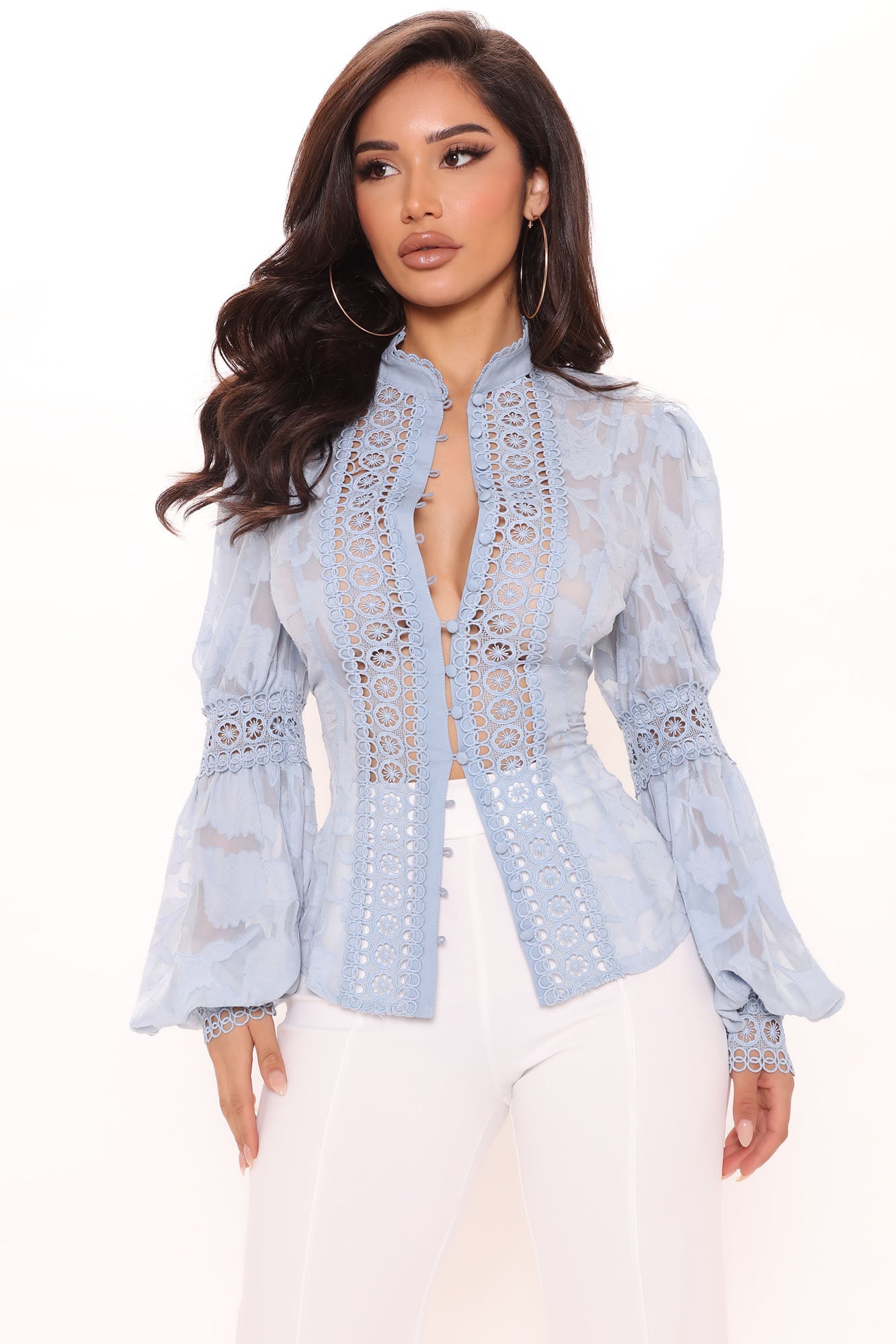 https://cdn.shopify.com/s/files/1/0293/9277/products/04-04-22Studio2_CE_KP_14-19-39_67_ET1959FN_Blue_2475_KL.jpg?v=1649352817