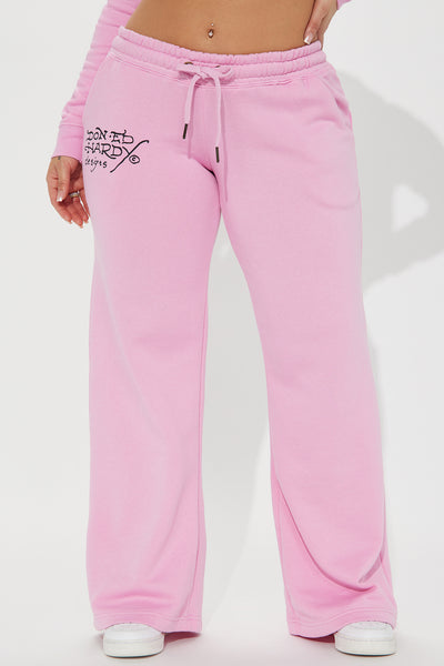 https://cdn.shopify.com/s/files/1/0293/9277/files/04-05-24_S1_47_EHW820033_Pink_TK_PC_14-35-54_35649_PXF.jpg?v=1755209978&with=400&height=600