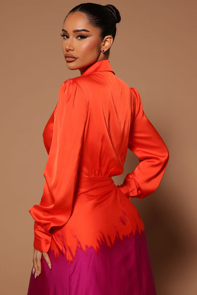 https://cdn.shopify.com/s/files/1/0293/9277/products/04-07-22Studio5_ME_KP_10-52-00_16_DR2235_Orangecombo_0198_EH.jpg?v=1652129944&with=400&height=600