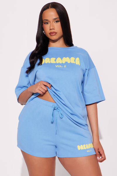 https://cdn.shopify.com/s/files/1/0293/9277/files/04-07-25_S7_41_KMUM4122006_Blue_AE_AP_13-48-47_PLUS_0661_PXF.jpg?v=1744838911&with=400&height=600