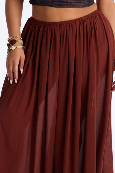 https://cdn.shopify.com/s/files/1/0293/9277/files/04-07-26_S5_46_25GWQ17641A_Terracotta_JG_IM_15-23-45_PLUS_18077_PXF.jpg?v=1775768156&with=400&height=600