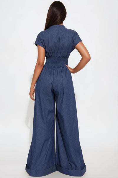 https://cdn.shopify.com/s/files/1/0293/9277/files/04-08-25_S6_67_CJ0712_Denim_CR_AP_14-55-49_60330_MH-Amira_SG.jpg?v=1745258974&with=400&height=600