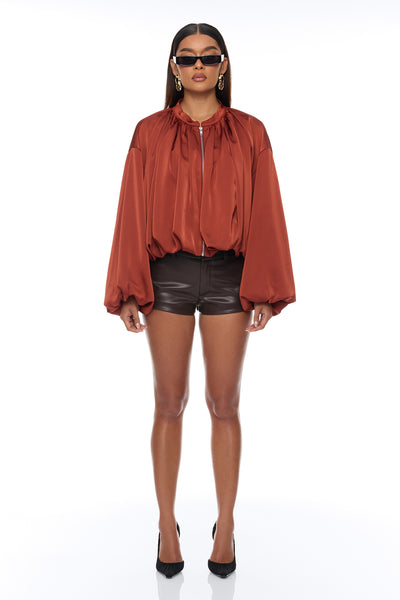 https://cdn.shopify.com/s/files/1/0293/9277/files/04-08-26_S9_24_LJK8022FN_Cognac_KJ_IM_14-01-33_0694_PXF.jpg?v=1775842294&with=400&height=600