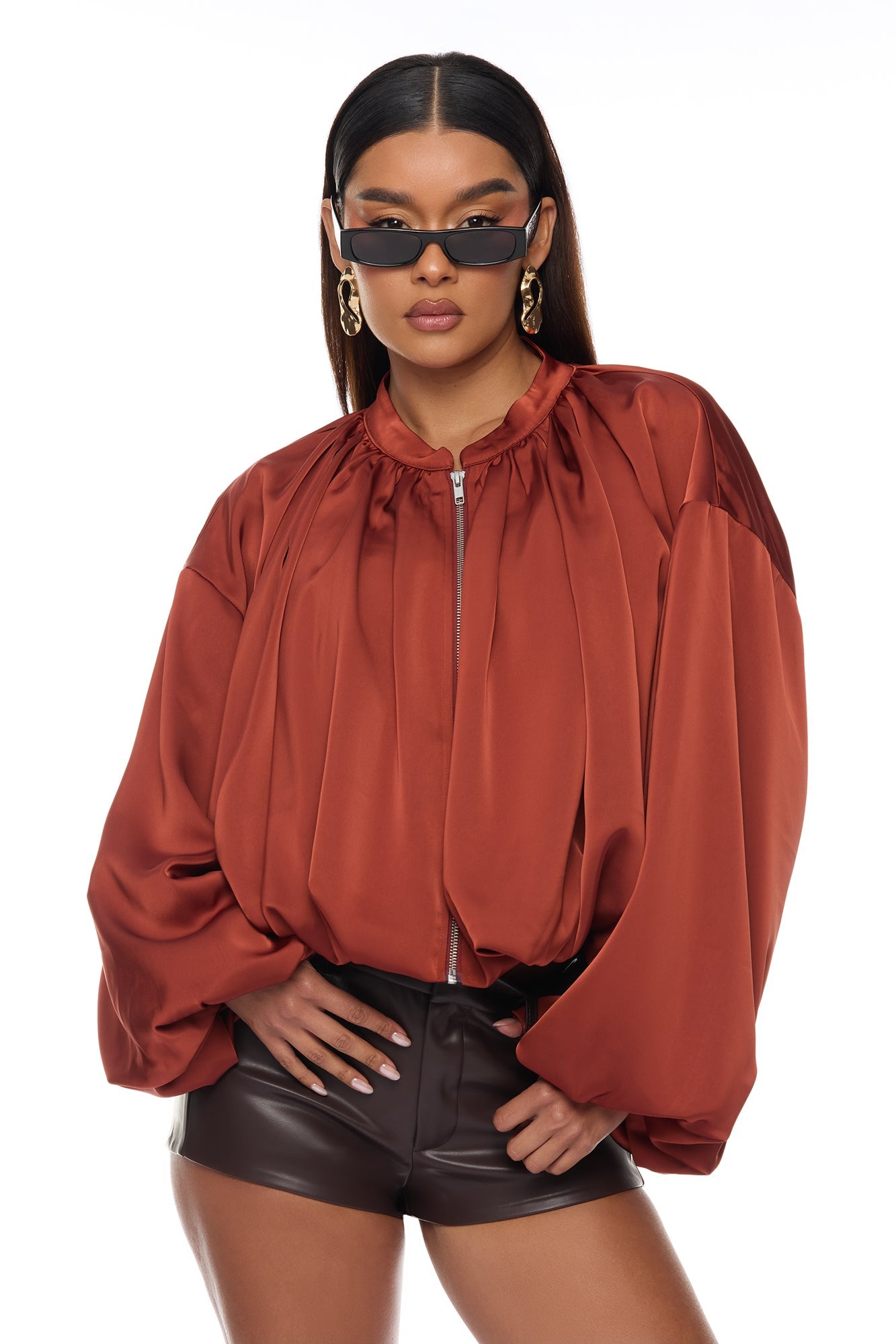 https://cdn.shopify.com/s/files/1/0293/9277/files/04-08-26_S9_24_LJK8022FN_Cognac_KJ_IM_14-02-04_0704_PXF.jpg?v=1775842294