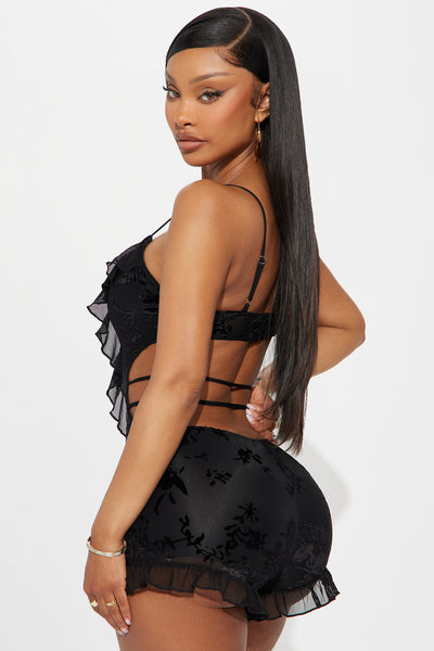https://cdn.shopify.com/s/files/1/0293/9277/files/04-09-25_S2_9_JR70053_Black_CXB_RL_14-46-15_19981_PXF.jpg?v=1744313925&with=400&height=600