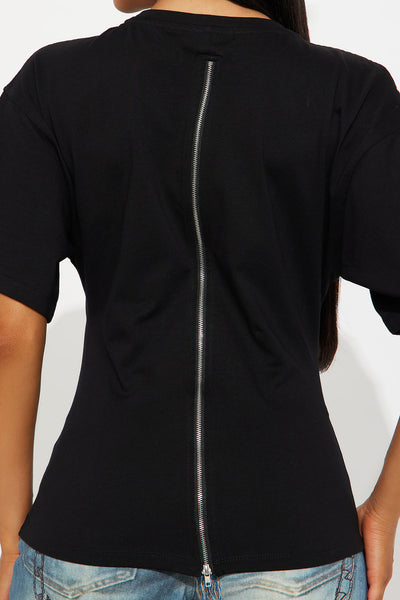https://cdn.shopify.com/s/files/1/0293/9277/files/04-09-25_S6_36_KMUT4100401_Black_HY_IM_13-36-46_77253_SG.jpg?v=1744414754&with=400&height=600