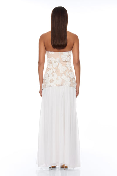 https://cdn.shopify.com/s/files/1/0293/9277/files/04-09-26_S9_26_BD13049_White_AE_IM_13-16-40_0617_PXF.jpg?v=1776273018&with=400&height=600