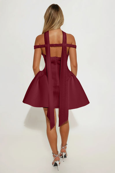 https://cdn.shopify.com/s/files/1/0293/9277/files/04-10-25_S5_64_KNHD4112701_Cream_JG_AP_15-08-17_8787_WG-Vita_BH_KP_Wine.jpg?v=1750455822&with=400&height=600