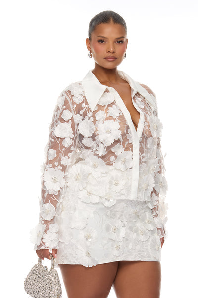 https://cdn.shopify.com/s/files/1/0293/9277/files/04-10-26_S9_17_25GWQ17588AB_White_ZSR_AE_PC_09-52-54_PLUS_0428_PXF.jpg?v=1776362620&with=400&height=600