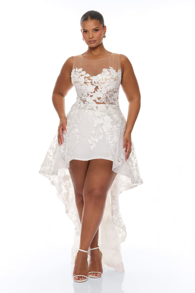 https://cdn.shopify.com/s/files/1/0293/9277/files/04-10-26_S9_18_24GWQ8719AB_White_ZSR_AE_PC_09-56-42_PLUS_0446_PXF.jpg?v=1776362642&with=400&height=600