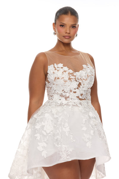https://cdn.shopify.com/s/files/1/0293/9277/files/04-10-26_S9_18_24GWQ8719AB_White_ZSR_AE_PC_09-56-56_PLUS_0453_PXF.jpg?v=1776362642&with=400&height=600