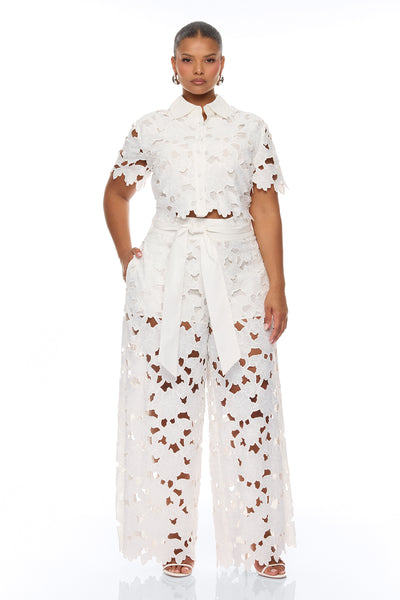 https://cdn.shopify.com/s/files/1/0293/9277/files/04-10-26_S9_22_PHFN25092_White_AE_PC_10-16-43_PLUS_38492_PXF.jpg?v=1776287266&with=400&height=600