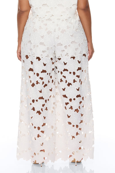 https://cdn.shopify.com/s/files/1/0293/9277/files/04-10-26_S9_22_PHFN25092_White_AE_PC_10-16-43_PLUS_38505_PXF.jpg?v=1776287267&with=400&height=600