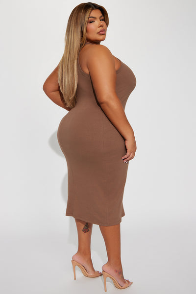 https://cdn.shopify.com/s/files/1/0293/9277/products/04-11-23Studio4_CXB_AP_10-43-25_5_73358FN_Chestnut_15246_PLUS_PXF.jpg?v=1681430164&with=400&height=600