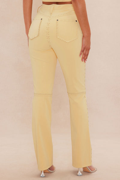 https://cdn.shopify.com/s/files/1/0293/9277/files/04-14-25_S5_13_KCSP4100201_Yellow_CC_KJ_IM_11-17-01_60751_CM_KP.jpg?v=1745526158&with=400&height=600