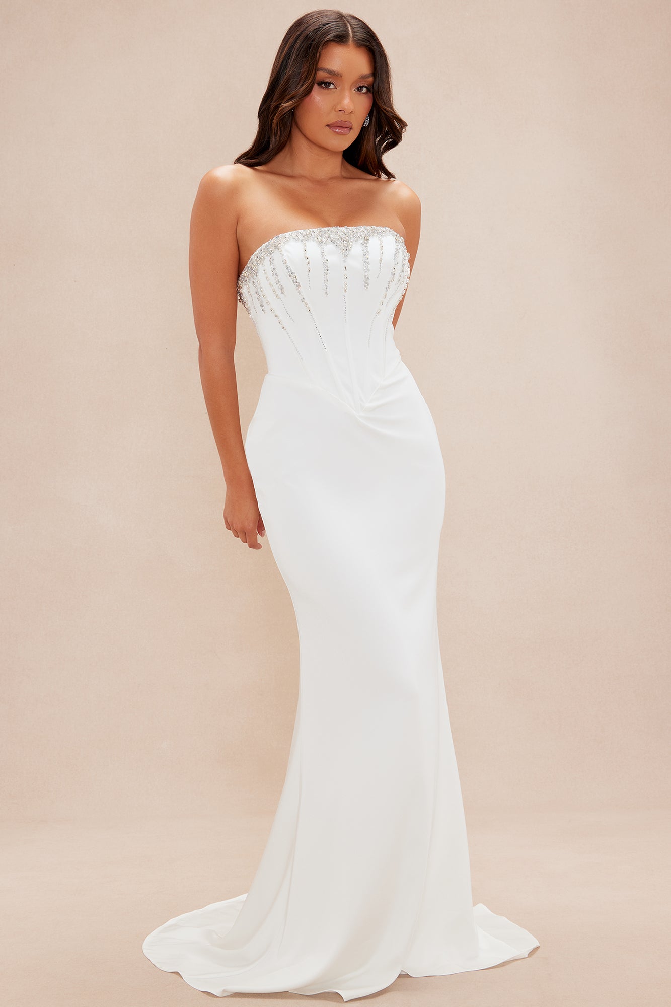 https://cdn.shopify.com/s/files/1/0293/9277/files/04-14-25_S5_32_FN8012FN_White_KJ_IM_13-52-12_10115_PXF.jpg?v=1744766663