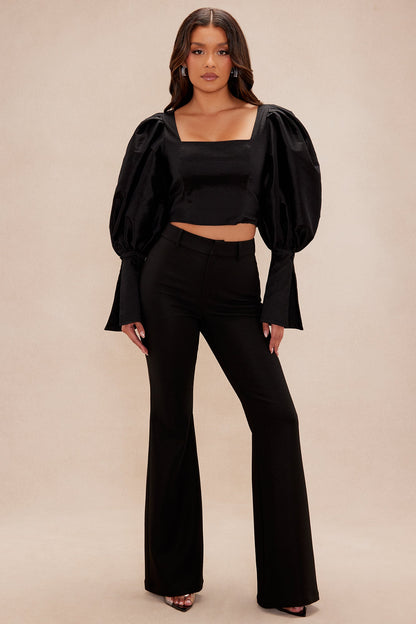 https://cdn.shopify.com/s/files/1/0293/9277/files/04-14-25_S5_40_24GWT13202_Black_KJ_IM_14-23-40_10222_PXF.jpg?v=1744766897