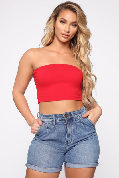 https://cdn.shopify.com/s/files/1/0293/9277/products/04-15-19_Studio_4_DV_15-16-45_43__T9325_Red_1648_NT.jpg?v=1571441057