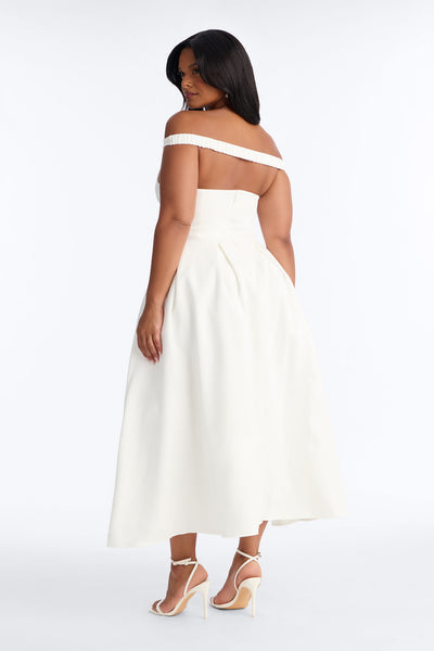 https://cdn.shopify.com/s/files/1/0293/9277/files/04-15-26_S4_16_DI11583_OffWhite_JG_SS_12-16-38_PLUS_1445_PXF_EH.jpg?v=1777305297&with=400&height=600
