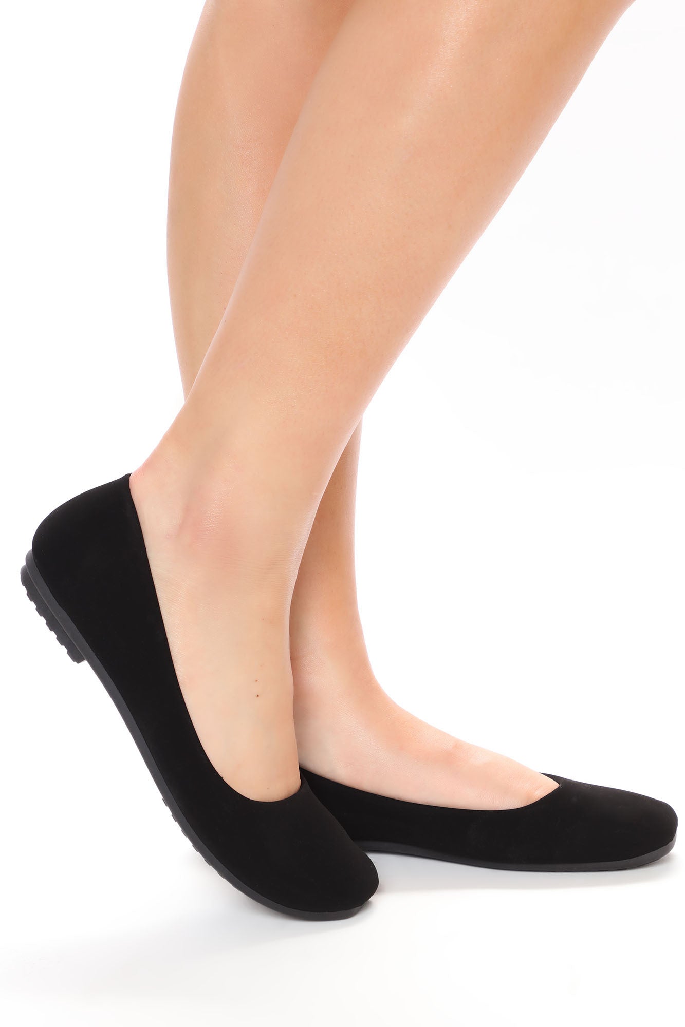 https://cdn.shopify.com/s/files/1/0293/9277/products/04-16-21Studio4_11-56-01_30_DOROTHY25_Black_P_53184_WG.jpg?v=1618947186