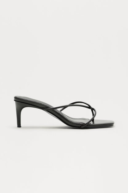 https://cdn.shopify.com/s/files/1/0293/9277/files/04-16-25_S15_2_HIGHTIDES_Black_ZSR_CZ_09-39-55_FLATLAY_3474_PXF.jpg?v=1750810397