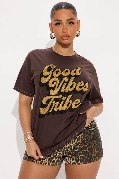 https://cdn.shopify.com/s/files/1/0293/9277/files/04-16-25_S1_49_TS12696R_Brown_RK_SS_14-17-20_0703_PXF.jpg?v=1745881428