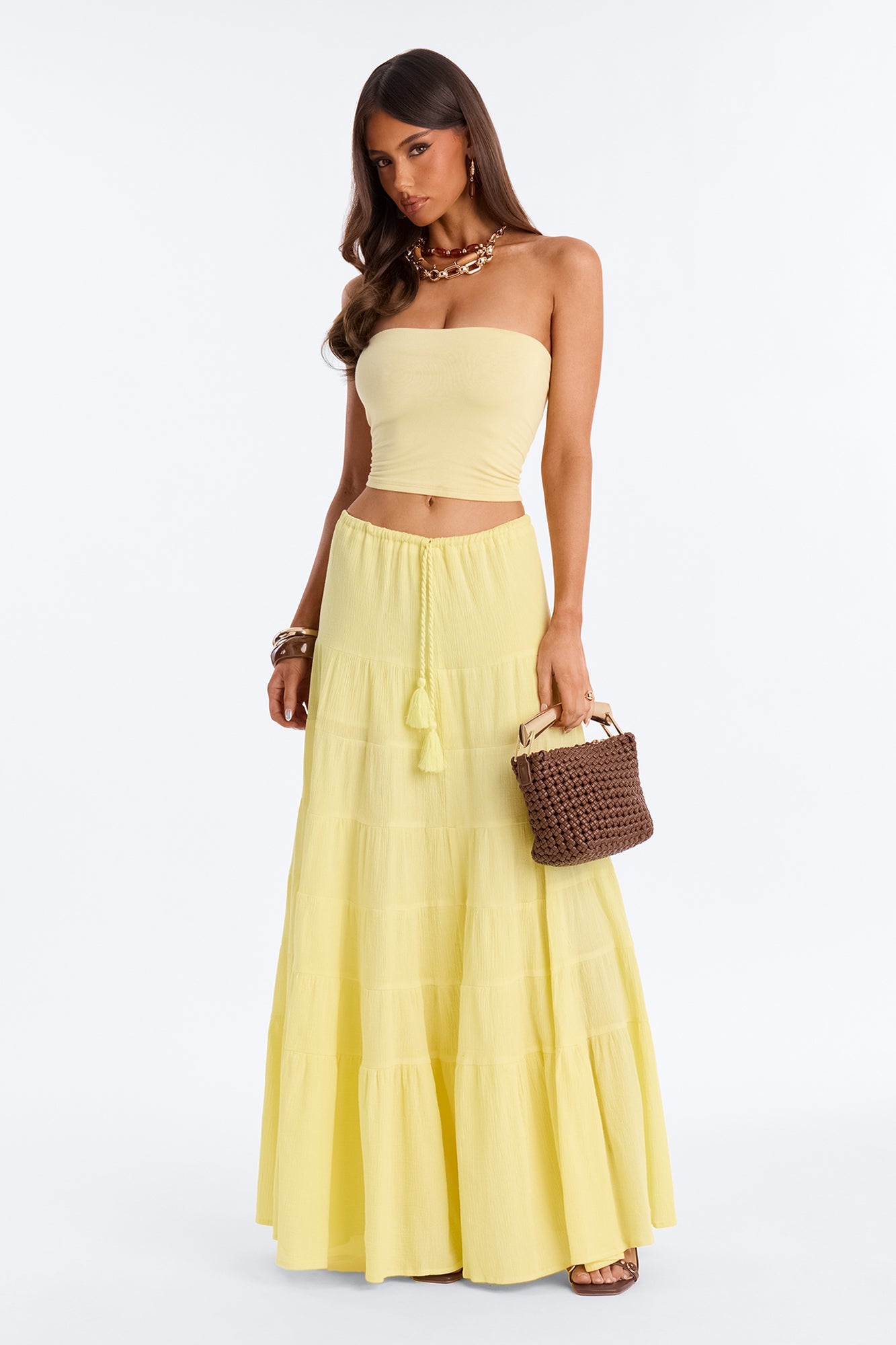https://cdn.shopify.com/s/files/1/0293/9277/files/04-16-26_S1_2_B24900_ButterYellow_TK_AM_11-48-09_58204_PXF.jpg?v=1776724506