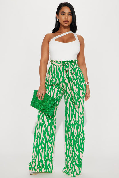 https://cdn.shopify.com/s/files/1/0293/9277/products/04-17-23Studio5_TH_PC_14-25-22_40_10416J_Greencombo_16313_DG.jpg?v=1712859623