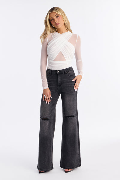https://cdn.shopify.com/s/files/1/0293/9277/files/04-17-26_S1_27_23GWF13689B_White_LR_CM_13-57-12_33110_PXF.jpg?v=1776796246&with=400&height=600
