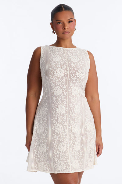 https://cdn.shopify.com/s/files/1/0293/9277/files/04-18-26_S2_41_D9266_Cream_KK_NL_13-37-11_PLUS_26653_CM_CM.jpg?v=1776897715&with=400&height=600