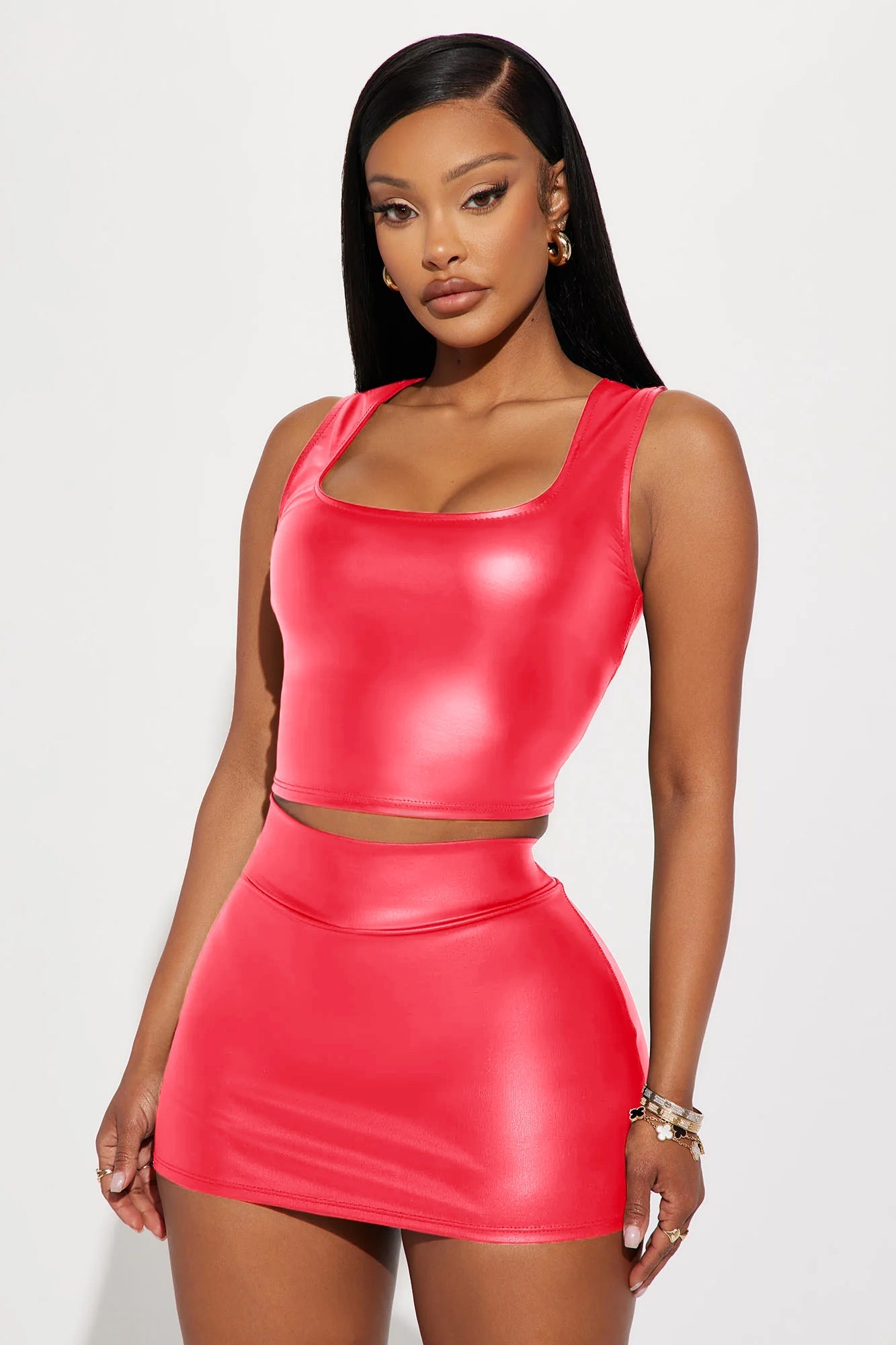 https://cdn.shopify.com/s/files/1/0293/9277/files/04-19-23Studio2_KJ_RL_14-21-16_33_JK15793_Black_P_17263_SG_KP_Pink_CC.jpg?v=1767037697