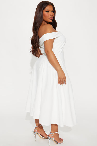 https://cdn.shopify.com/s/files/1/0293/9277/files/04-21-25_S4_48_F3767_White_ZSR_JG_AP_14-51-31_PLUS_21238_SG_JA.jpg?v=1757103426&with=400&height=600