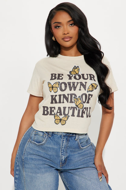 https://cdn.shopify.com/s/files/1/0293/9277/files/04-22-25_S5_30_LGSJN77_Tan_KJ_MC_14-08-47_14902_PXF.jpg?v=1745451149