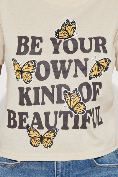 https://cdn.shopify.com/s/files/1/0293/9277/files/04-22-25_S5_30_LGSJN77_Tan_KJ_MC_14-08-56_14903_PXF.jpg?v=1745451149&with=400&height=600