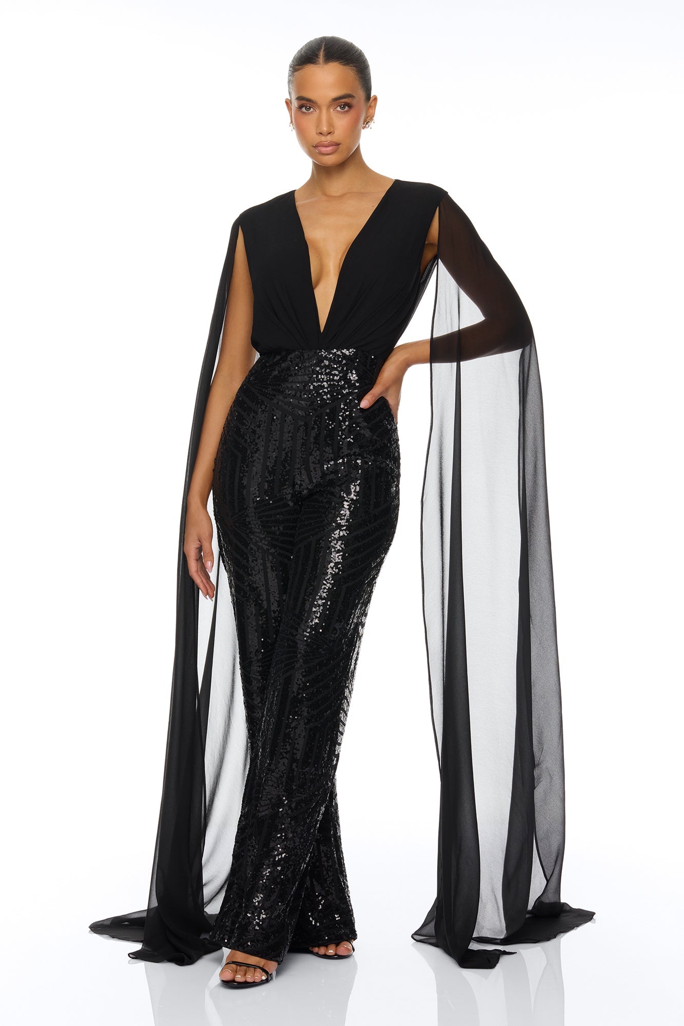 https://cdn.shopify.com/s/files/1/0293/9277/files/04-22-26_S9_67_25GWT2933_Black_CXB_IM_14-10-26_1768_PXF.jpg?v=1777070648