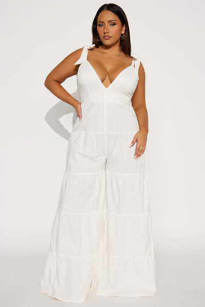 https://cdn.shopify.com/s/files/1/0293/9277/files/04-23-25_S1_50_RC0224_White_ZSR_JG_JS_14-40-21_PLUS_0804_PXF.jpg?v=1745606093&with=400&height=600