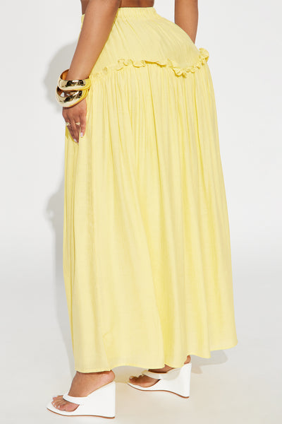 https://cdn.shopify.com/s/files/1/0293/9277/files/04-23-25_S2_19_B20266_ButterYellow_ZSR_CXB_RL_15-13-44_25454_PXF.jpg?v=1745537010&with=400&height=600