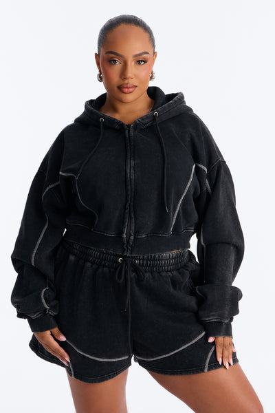 https://cdn.shopify.com/s/files/1/0293/9277/files/04-23-26_S8_3_B225LN4606_Black_JZ_EO_12-45-24_PLUS_89197_PXF.jpg?v=1777322397&with=400&height=600