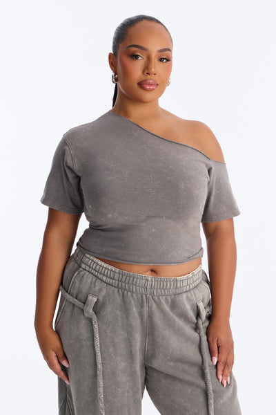 https://cdn.shopify.com/s/files/1/0293/9277/files/04-23-26_S8_52_V225MS4794_Moss_JZ_MC_15-08-15_PLUS_12743_PXF.jpg?v=1777324333&with=400&height=600