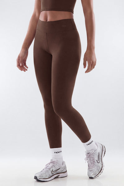 https://cdn.shopify.com/s/files/1/0293/9277/files/04-23-26_S9_10_B425SP1201_Brown_JG_IM_09-31-27_0266-7_1__EH_ES_JA.jpg?v=1778521404&with=400&height=600