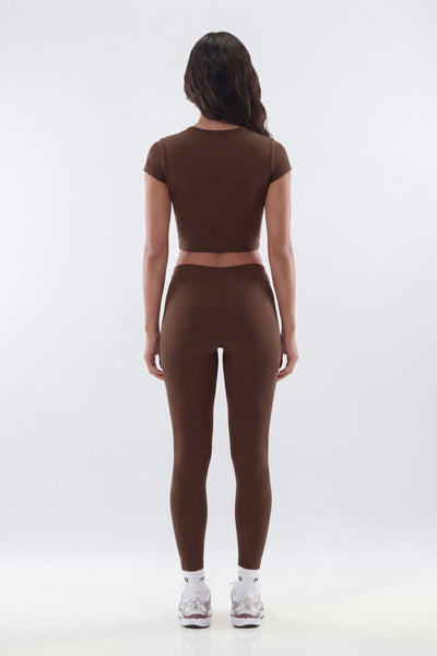 https://cdn.shopify.com/s/files/1/0293/9277/files/04-23-26_S9_11_B125SB1203_Brown_CXB_IM_09-38-25_39264-2_EH_ES_JA_2a9d8b78-7b13-4b58-993b-52116be89bd0.jpg?v=1778521404&with=400&height=600