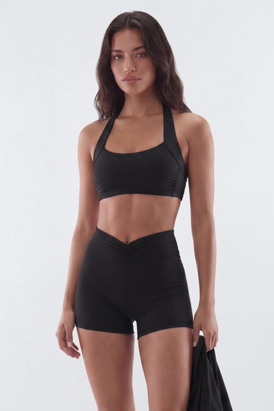 https://cdn.shopify.com/s/files/1/0293/9277/files/04-23-26_S9_16_B425SP0501_Black_JG_IM_10-06-24_0493-8_EH_ES_JA.jpg?v=1778522459&with=400&height=600
