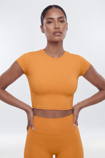 https://cdn.shopify.com/s/files/1/0293/9277/files/04-23-26_S9_6_B425SP1201_Tangerine_JG_IM_08-51-59_0156-7_EH_ES_JA.jpg?v=1778517659&with=400&height=600