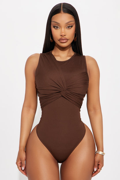 https://cdn.shopify.com/s/files/1/0293/9277/files/04-24-25_S2_14_KJGB5021937_Chocolate_CXB_RL_15-03-39_25638_PXF_ba26160b-177f-431d-995e-3098ef2d5a1f.jpg?v=1785351340