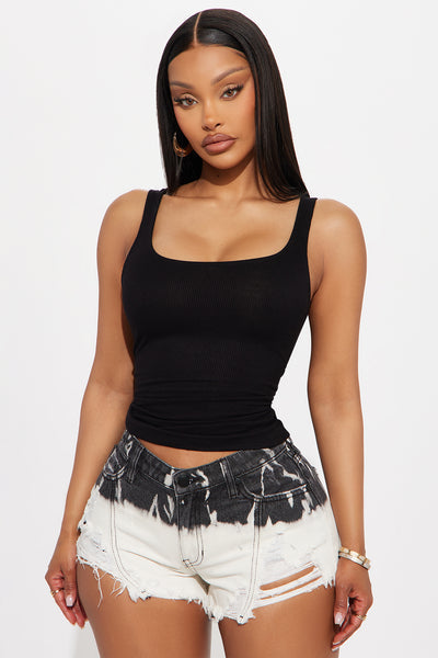 https://cdn.shopify.com/s/files/1/0293/9277/files/04-24-25_S2_28_HT18883_Black_CXB_RL_15-46-59_25745_PXF.jpg?v=1745621635&with=400&height=600