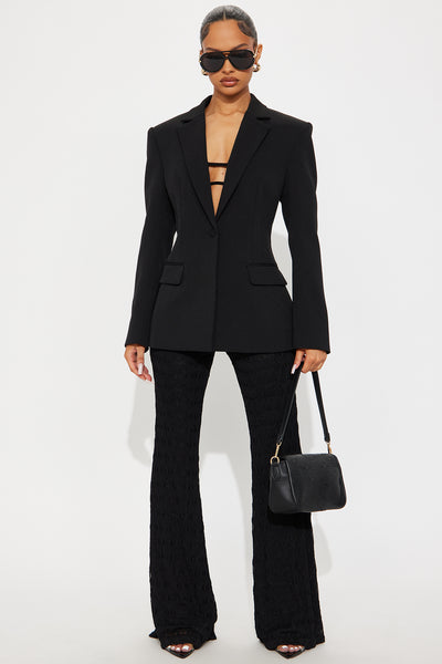 https://cdn.shopify.com/s/files/1/0293/9277/files/04-25-25_S6_45_FN0538SH_Black_KJ_MC_14-57-42_70749_PXF.jpg?v=1745877029&with=400&height=600