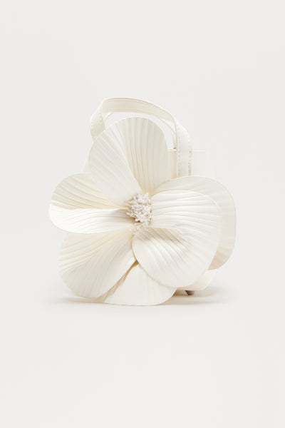 https://cdn.shopify.com/s/files/1/0293/9277/files/04-28-25_S15_47_ZDBLA24YXD03_White_CZ_11-39-23_FLATLAY_3909_PXF.jpg?v=1746035899&with=400&height=600